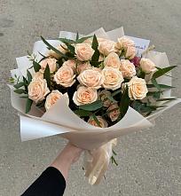 Букет Кремовые розы Латте в Правокубанском