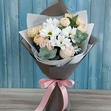 Букет цветов из:  Хризантемы и Розы в Правокубанском
