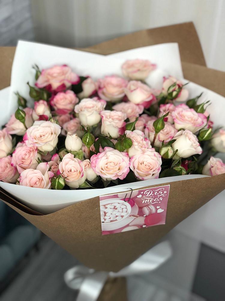 Букет цветов из: Розы в Правокубанском