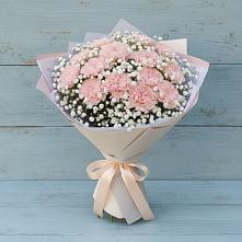 Букет цветов из:  Гвоздики в Правокубанском