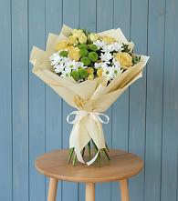 Букет цветов из:  Хризантемы и Розы в Правокубанском