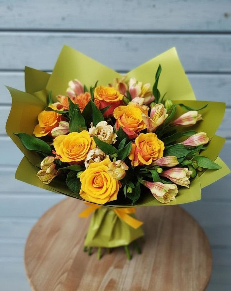 Букет цветов из: Альстромерии и Розы в Правокубанском